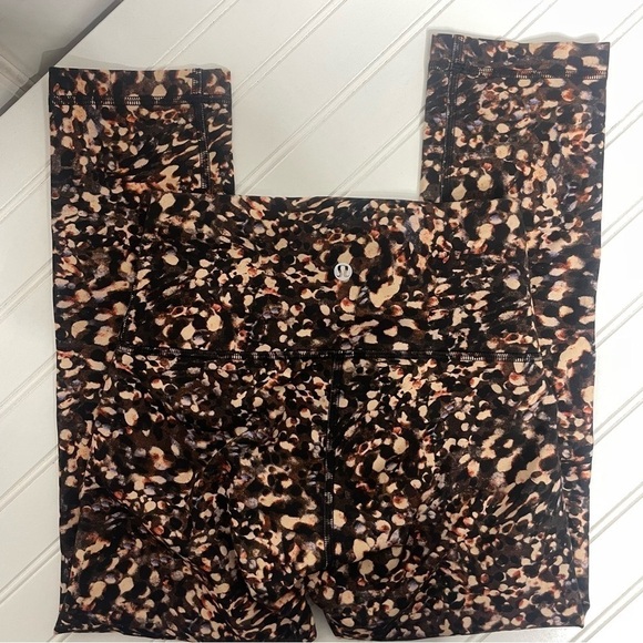 Lululemon Wunder Train High-Rise Crop 21" 476 - Picture 10 of 10